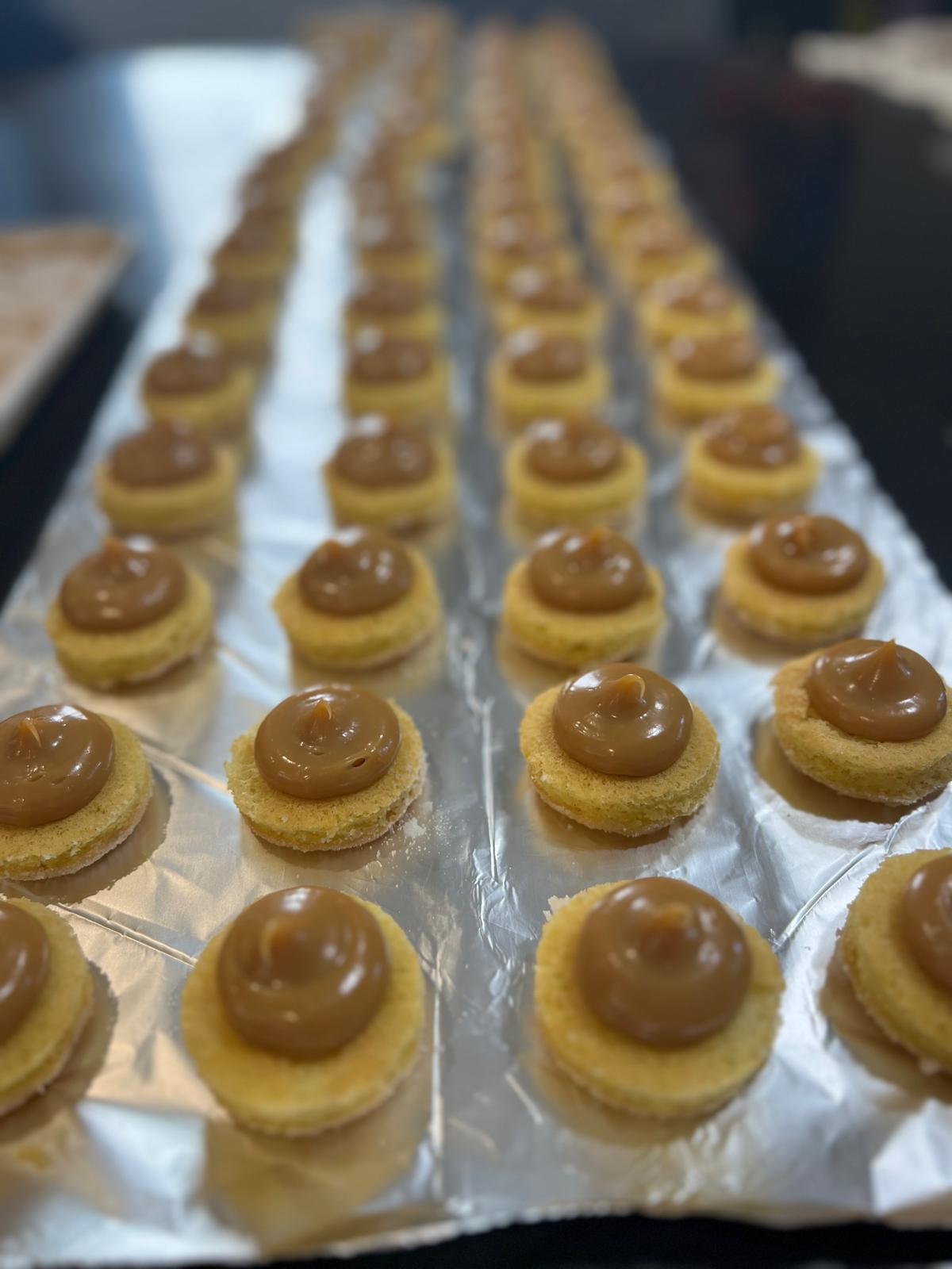 Bolo personalizado e doces artesanais da Doce Ternura Cakes em Davenport e Orlando, FL — modelo 38